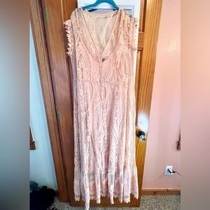 Torrid size 2 peach colored lace slip dress
